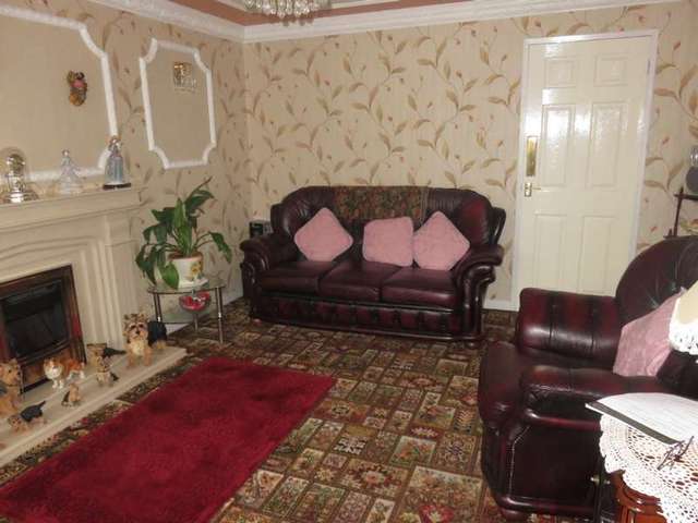  Image of 3 bedroom Detached house for sale in Aberford Close Willenhall WV12 at Willenhall, WV12 4TA
