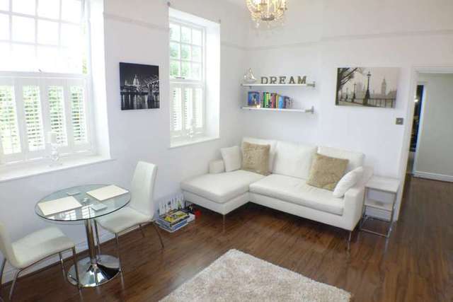  Image of 1 bedroom Flat for sale in Acacia Way Sidcup DA15 at Acacia Way The Hollies Sidcup, DA15 8WW