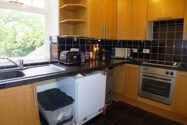  Image of 1 bedroom Flat for sale in Acacia Way Sidcup DA15 at Acacia Way The Hollies Sidcup, DA15 8WW