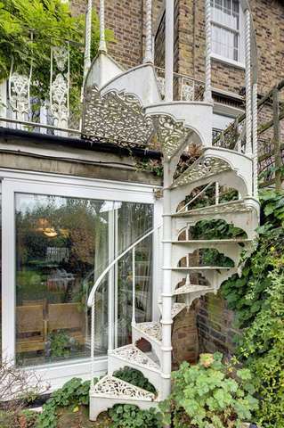  Image of 3 bedroom Detached house for sale in Addison Avenue London W11 at Addison Avenue Holland Park London, W11 4QS