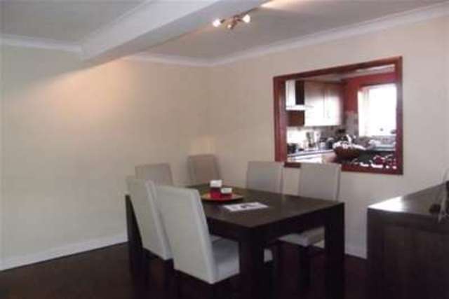  Image of 1 bedroom Detached house to rent in Aldershot Road Guildford GU2 at Guildford, GU2 8BE