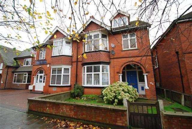  Image of 3 bedroom Apartment for sale in Algitha Road Skegness PE25 at Skegness, PE25 2AG