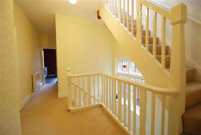  Image of 3 bedroom Apartment for sale in Algitha Road Skegness PE25 at Skegness, PE25 2AG