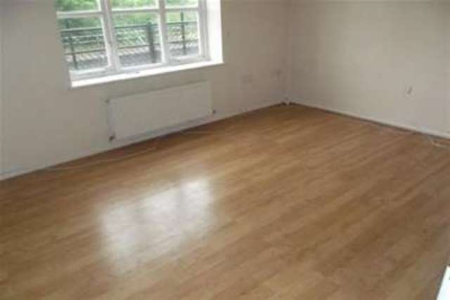  Image of 1 bedroom Flat to rent in Anson Place London SE28 at London, SE28 0HP