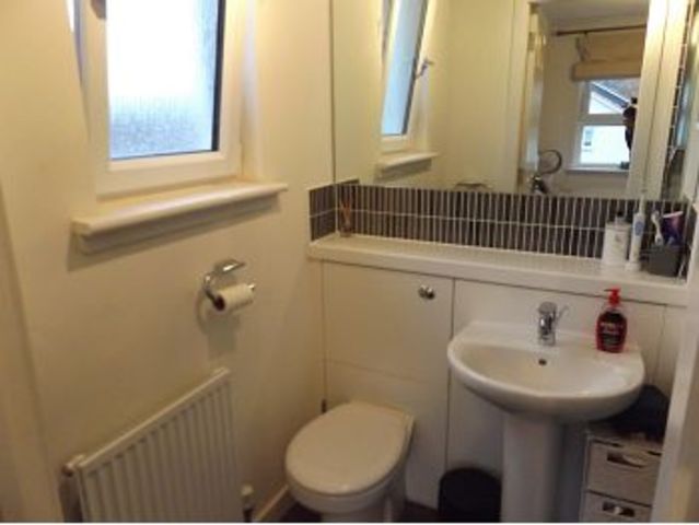  Image of 2 bedroom Flat to rent in Antonine Gate Duntocher Clydebank G81 at Duntocher West Dunbartonshire West Dunbartonshire, G81 6EG