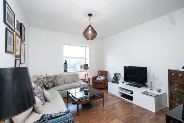  Image of 2 bedroom Flat to rent in Old Castle Street London E1 at Old Castle Street  London, E1 7NY