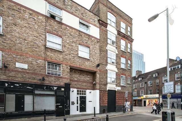  Image of 2 bedroom Flat to rent in Old Castle Street London E1 at Old Castle Street  London, E1 7NY