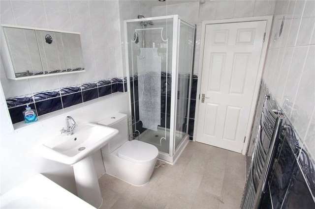  Image of House Share to rent in Arncliffe Bracknell RG12 at Bracknell Berkshire Easthampstead, RG12 7SB