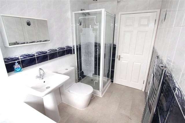  Image of House Share to rent in Arncliffe Bracknell RG12 at Bracknell Berkshire Easthampstead, RG12 7SB