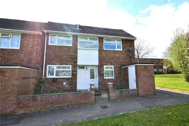  Image of House Share to rent in Arncliffe Bracknell RG12 at Bracknell Easthampstead, RG12 7SB