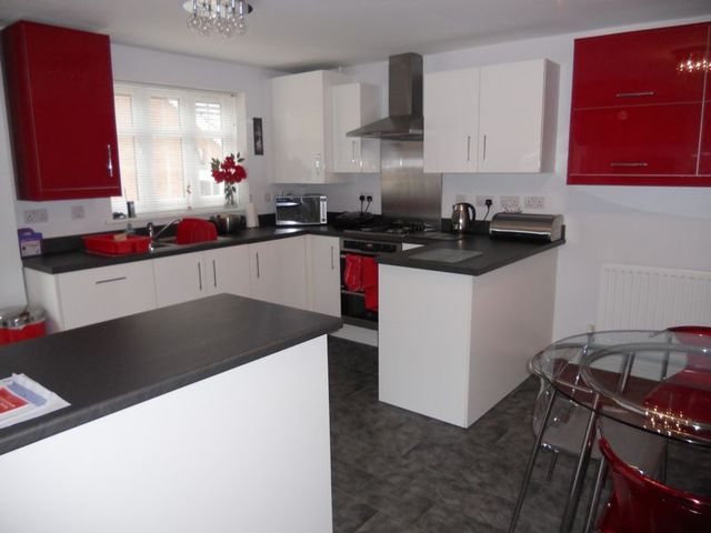  Image of 4 bedroom Detached house for sale in Bushfield Court Shortstown Bedford MK42 at Array Array Harrowden, MK42 0GJ