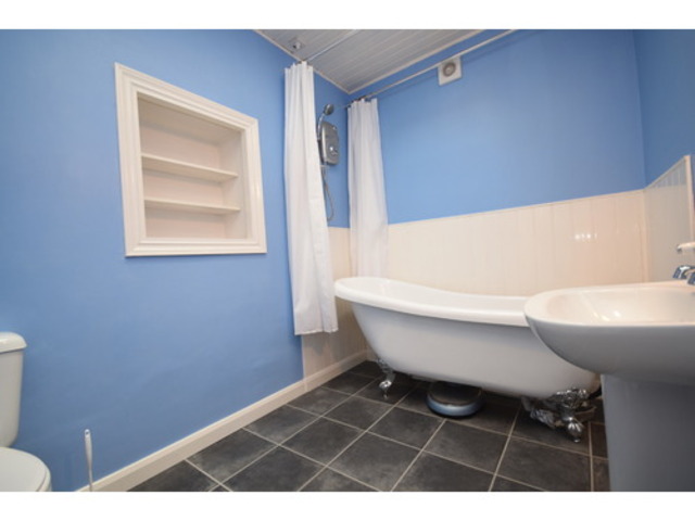  Image of 2 bedroom Bungalow to rent in Auchterarder Road Dunning Perth PH2 at Dunning Perthshire Perthshire, PH2 0RJ
