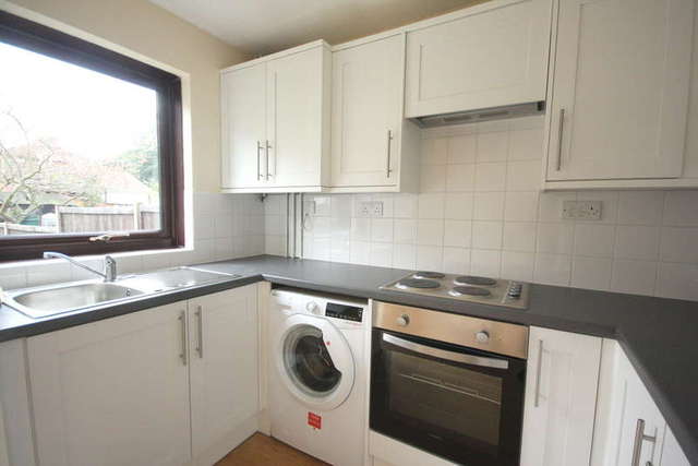  Image of 2 bedroom Terraced house to rent in Audric Close Kingston upon Thames KT2 at Surrey  Kingston upon Thames, KT2 6BP