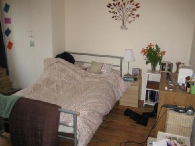  Image of 6 bedroom House Share to rent in Balfour Road Nottingham NG7 at Lenton Nottinghamshire Lenton, NG7 1NY