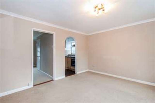  Image of 1 bedroom Flat to rent in Elson Road Gosport PO12 at Gosport, PO12 4AH