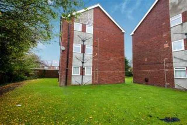  Image of 1 bedroom Flat to rent in Elson Road Gosport PO12 at Gosport, PO12 4AH