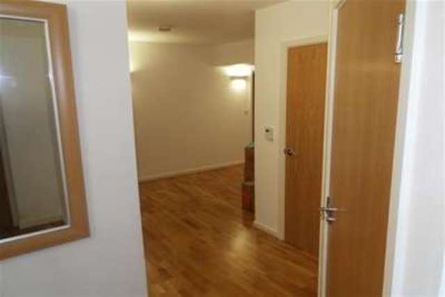  Image of 1 bedroom Flat to rent in New Road Brentwood CM14 at Brentwood, CM14 4GA