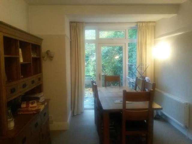  Image of 3 bedroom Semi-Detached house to rent in Beckminster Road Wolverhampton WV3 at Penn West Midlands Wolverhampton, WV3 7DZ