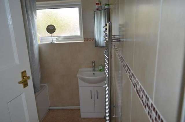  Image of 3 bedroom Semi-Detached house to rent in Beckminster Road Wolverhampton WV3 at Penn West Midlands Wolverhampton, WV3 7DZ