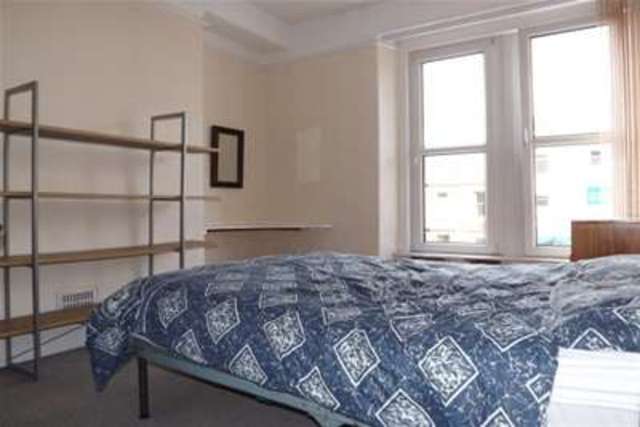  Image of 4 bedroom Detached house to rent in Belgrave Road Mutley Plymouth PL4 at Plymouth, PL4 7DP