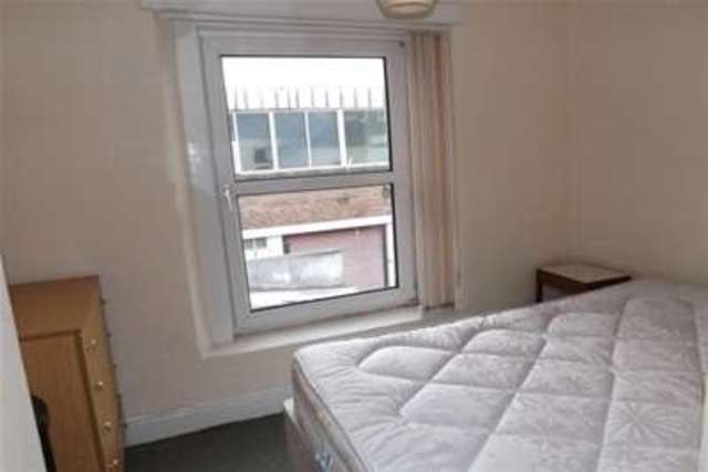  Image of 4 bedroom Detached house to rent in Belgrave Road Mutley Plymouth PL4 at Plymouth, PL4 7DP