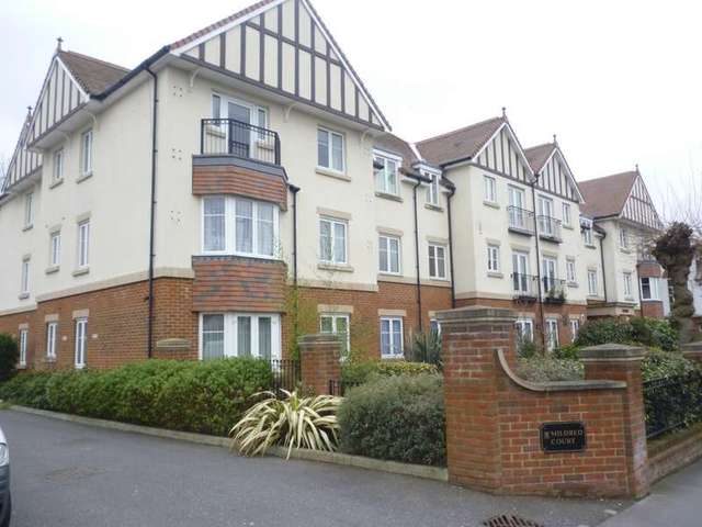  Image of 1 bedroom Retirement Property to rent in Bingham Road Addiscombe Croydon CR0 at Bingham Road  Shirley, CR0 7EX