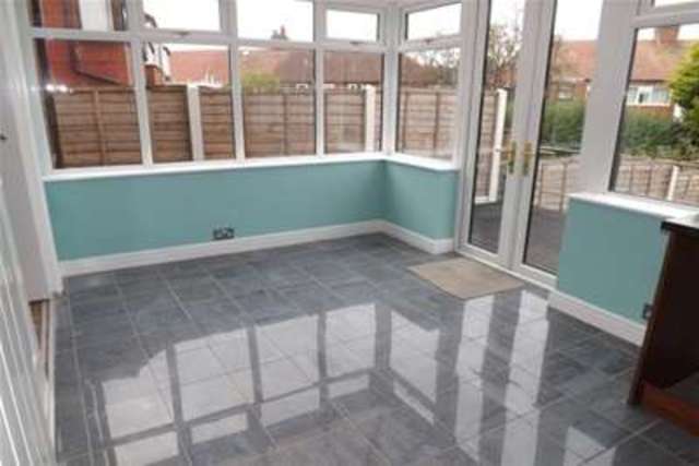  Image of 3 bedroom Terraced house to rent in Bingley Avenue Blackpool FY3 at Blackpool, FY3 8NY