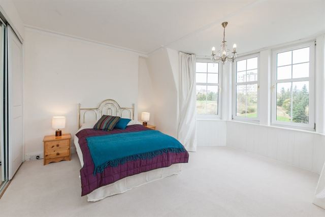  Image of 3 bedroom Detached house to rent in Blackford Glen Road Edinburgh EH16 at Liberton Edinburgh Edinburgh, EH16 6AD