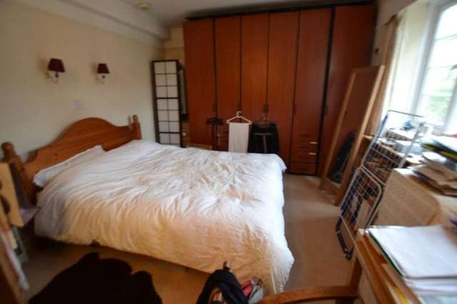  Image of 2 bedroom Flat to rent in Bollo Lane London W3 at Bollo Lane  London, W3 8JL