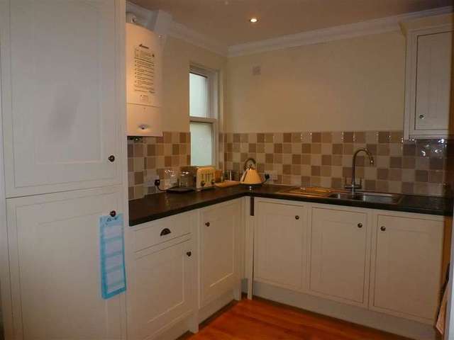  Image of 2 bedroom Apartment for sale in Bordyke Tonbridge TN9 at Tonbridge Kent Tonbridge, TN9 1NW