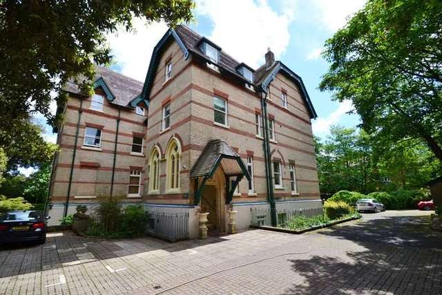  Image of 2 bedroom Flat to rent in Gervis Road Bournemouth BH1 at 9 Gervis Road  Bournemouth, BH1 3ED