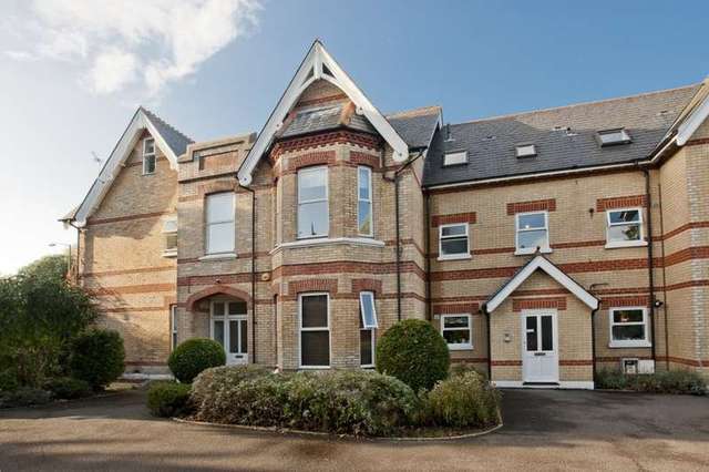 Image of 2 bedroom Flat to rent in Lansdowne Road Bournemouth BH1 at 59 Lansdowne Road  Bournemouth, BH1 1RN
