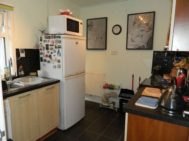  Image of 1 bedroom Flat for sale in Stradling Avenue Weston-super-Mare BS23 at Stradling Avenue  Weston-Super-Mare, BS23 3RD