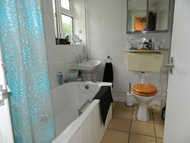  Image of 1 bedroom Flat for sale in Stradling Avenue Weston-super-Mare BS23 at Stradling Avenue  Weston-Super-Mare, BS23 3RD