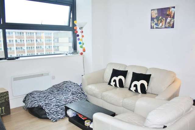  Image of 1 bedroom Flat for sale in Newhall Street Birmingham B3 at Birmingham Birmingham West Midlands, B3 1LL