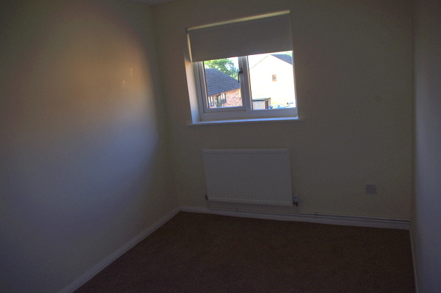  Image of 3 bedroom End of Terrace to rent in Bro Hedydd Carmarthen SA31 at Bro Hedydd  CARMARTHEN, SA31 1TP