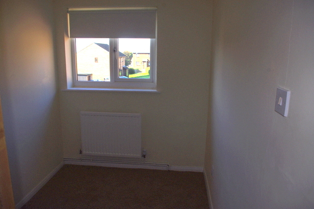  Image of 3 bedroom End of Terrace to rent in Bro Hedydd Carmarthen SA31 at Bro Hedydd  CARMARTHEN, SA31 1TP