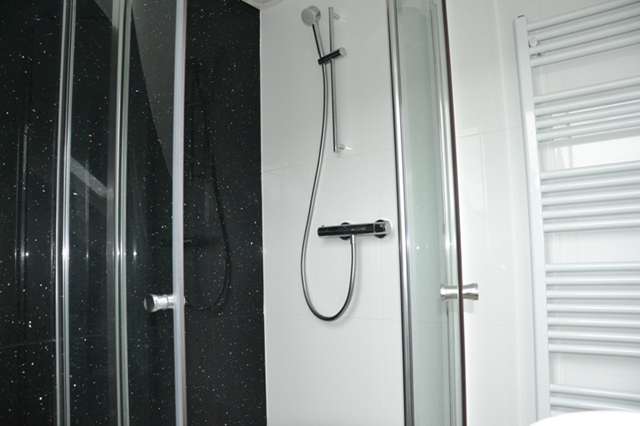  Image of 3 bedroom Terraced house to rent in Brooklyn Road Bath BA1 at Brooklyn Road Larkhall Bath, BA1 6TE