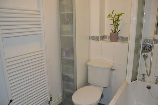  Image of 3 bedroom Terraced house to rent in Brooklyn Road Bath BA1 at Brooklyn Road Larkhall Bath, BA1 6TE