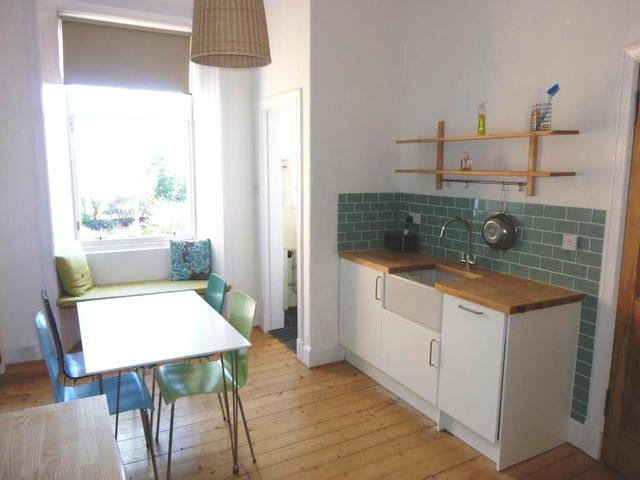  Image of 1 bedroom Flat to rent in Bruntsfield Place Edinburgh EH10 at Bruntsfield Edinburgh Edinburgh, EH10 4EQ