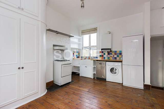  Image of 2 bedroom Flat to rent in Buller Road London NW10 at Buller Road  Kensal Rise, NW10 5BT
