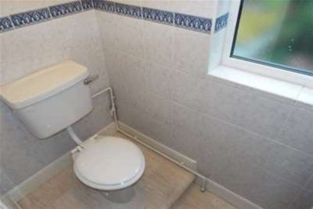  Image of 1 bedroom Flat to rent in Burlington Road Nottingham NG5 at Nottingham, NG5 2GR