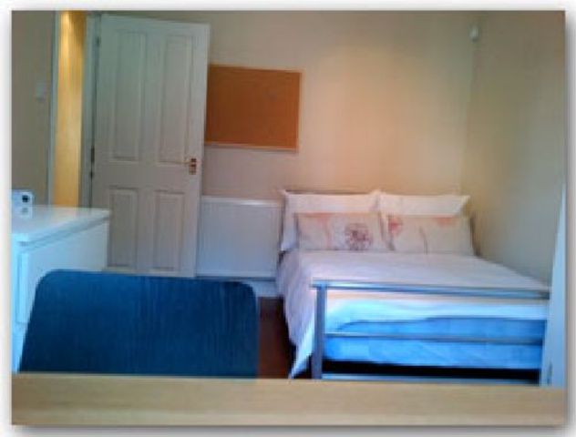  Image of 7 bedroom House Share to rent in Bute Avenue Nottingham NG7 at Lenton Nottinghamshire Lenton, NG7 1QA