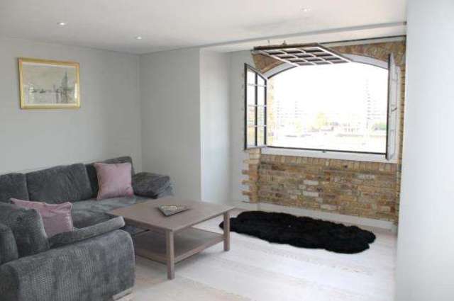  Image of 1 bedroom Flat to rent in Shad Thames London SE1 at 36 Shad Thames London Bermondsey, SE1 2YE