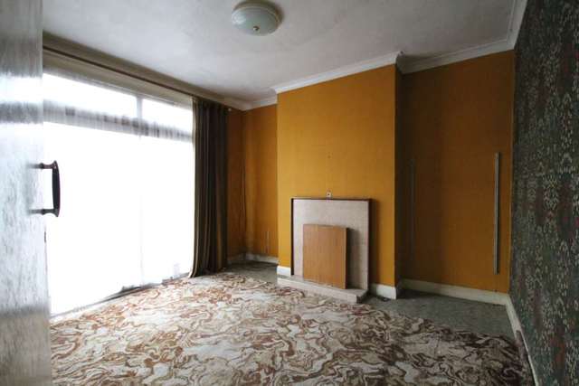 Image of 3 bedroom Terraced house for sale in Byron Avenue New Malden KT3 at Byron Avenue  New Malden, KT3 6EX