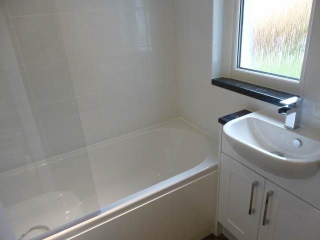  Image of 1 bedroom Flat to rent in Caddells Row Edinburgh EH4 at Cramond Edinburgh Edinburgh, EH4 6HY