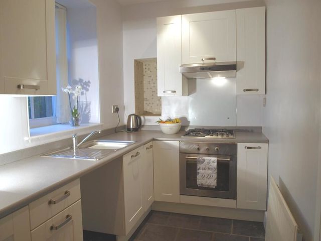 Image of 2 bedroom Semi-Detached house to rent in Cadham Square Glenrothes KY7 at Glenrothes Fife Fife, KY7 6PL
