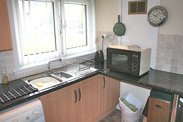  Image of 1 bedroom Flat to rent in Calder Court Calder Gardens Edinburgh EH11 at Sighthill Edinburgh Edinburgh, EH11 4LB