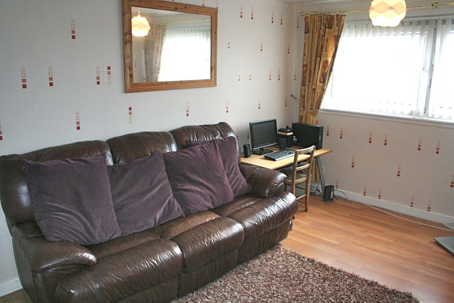  Image of 1 bedroom Flat to rent in Calder Court Calder Gardens Edinburgh EH11 at Sighthill Edinburgh Edinburgh, EH11 4LB