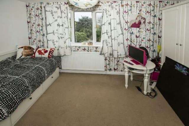  Image of 2 bedroom Terraced house for sale in Cannock Way Lower Earley Reading RG6 at Cannock Way  Reading, RG6 4EF